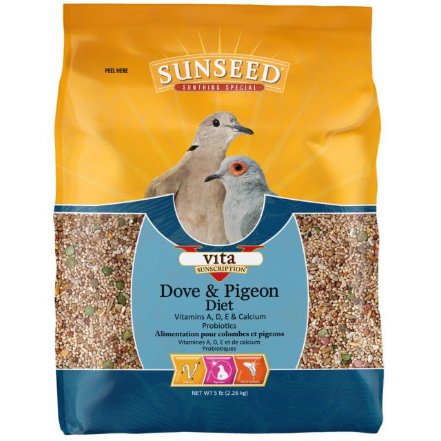 Sunseed Vita Sunscript grains-seeds-vegetables blend showcases balanced nutrition for doves and pigeons.