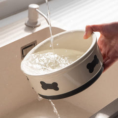 Sweejar easy-clean porcelain pet bowl safe for microwave and dishwasher.