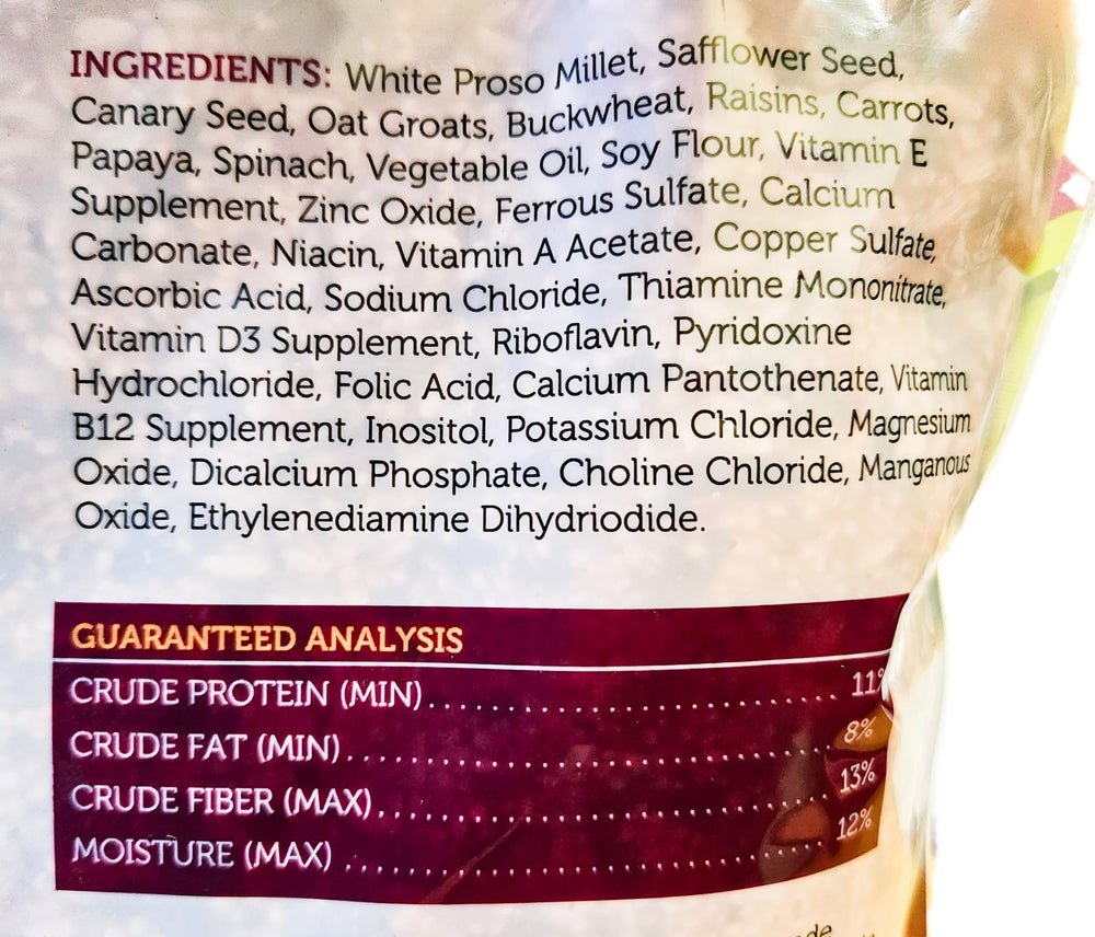 Sweet Harvest natural ingredients and vitamins label suggests balanced daily nutrition for cockatiels.