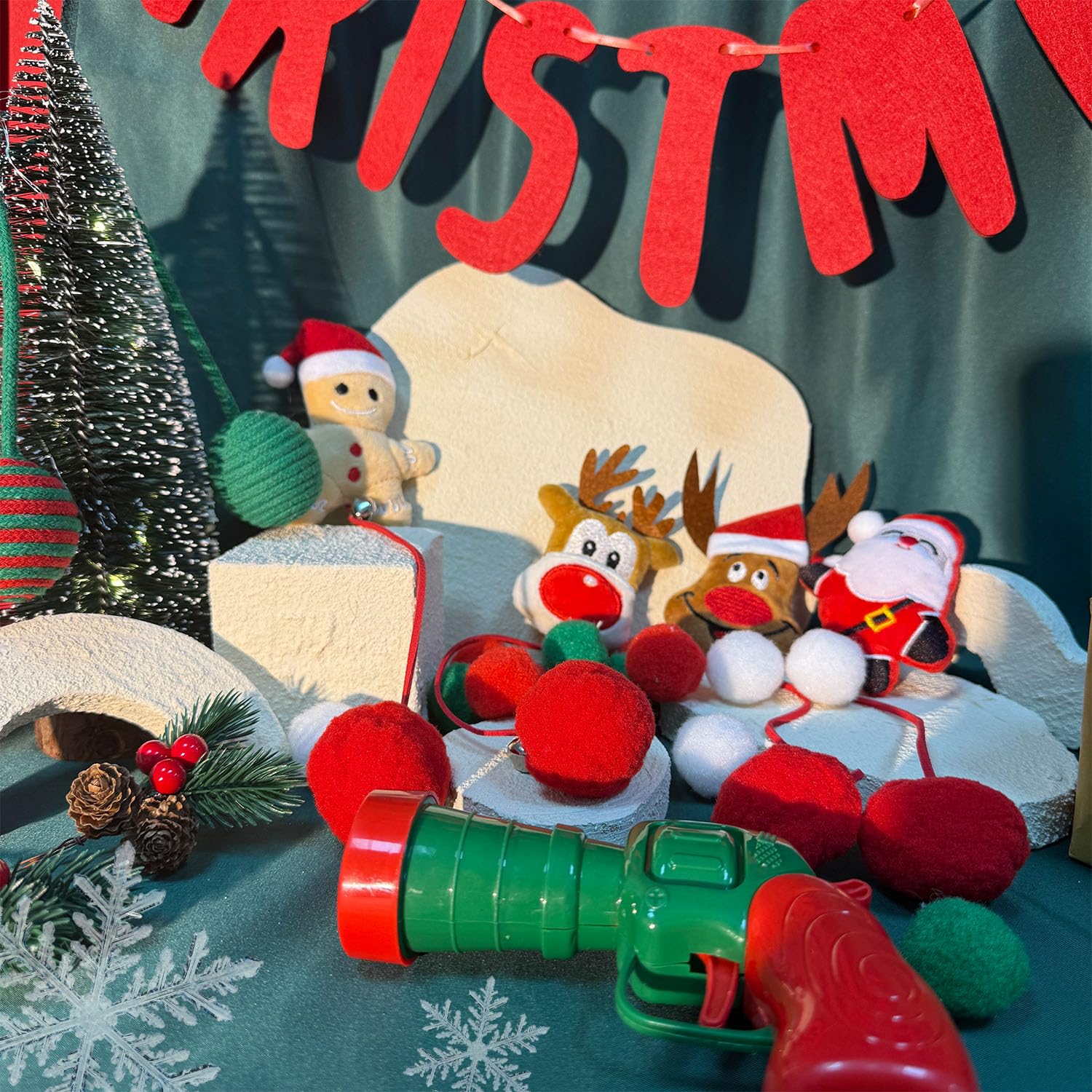 Symhobby Santa ornaments add festive decor and pet-friendly fun.