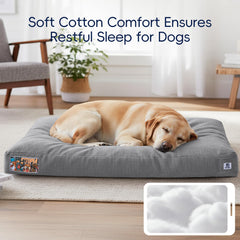 Sytopia waterproof crate pad demonstrates outdoor-ready, weather-resistant design.