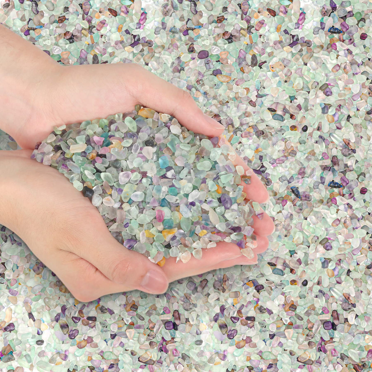 T4U crystal chips crushed quartz close-up for crafts and decor.