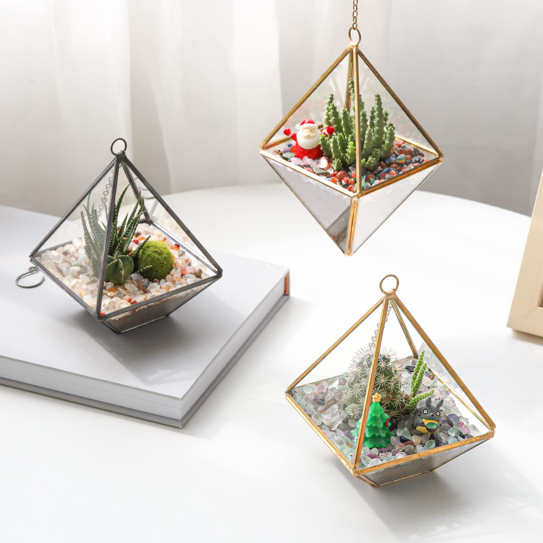 T4U DIY crafts crystal chips versatile for jewelry boxes and crafts.
