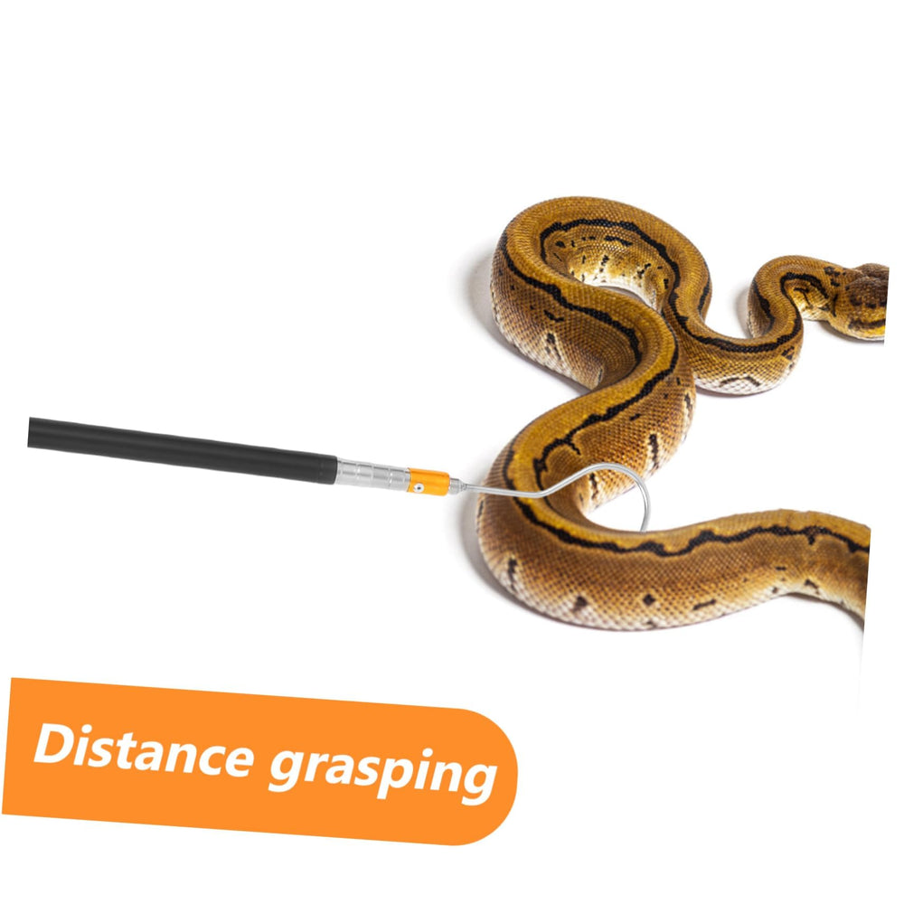 TANGZHIFEIYUE Snake Hook supports safe removal in wild or controlled settings.