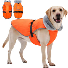 T'CHAQUE insulated dog winter jacket back view highlights waterproof protection and all-day warmth.
