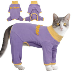 T'CHAQUE Sticky Hair Cat Onesie front view reduces shedding mess during play.