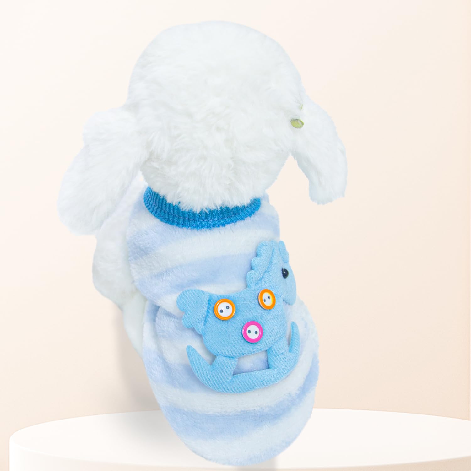 Teacup Dog Sweater easy-on-off closure for quick dressing.