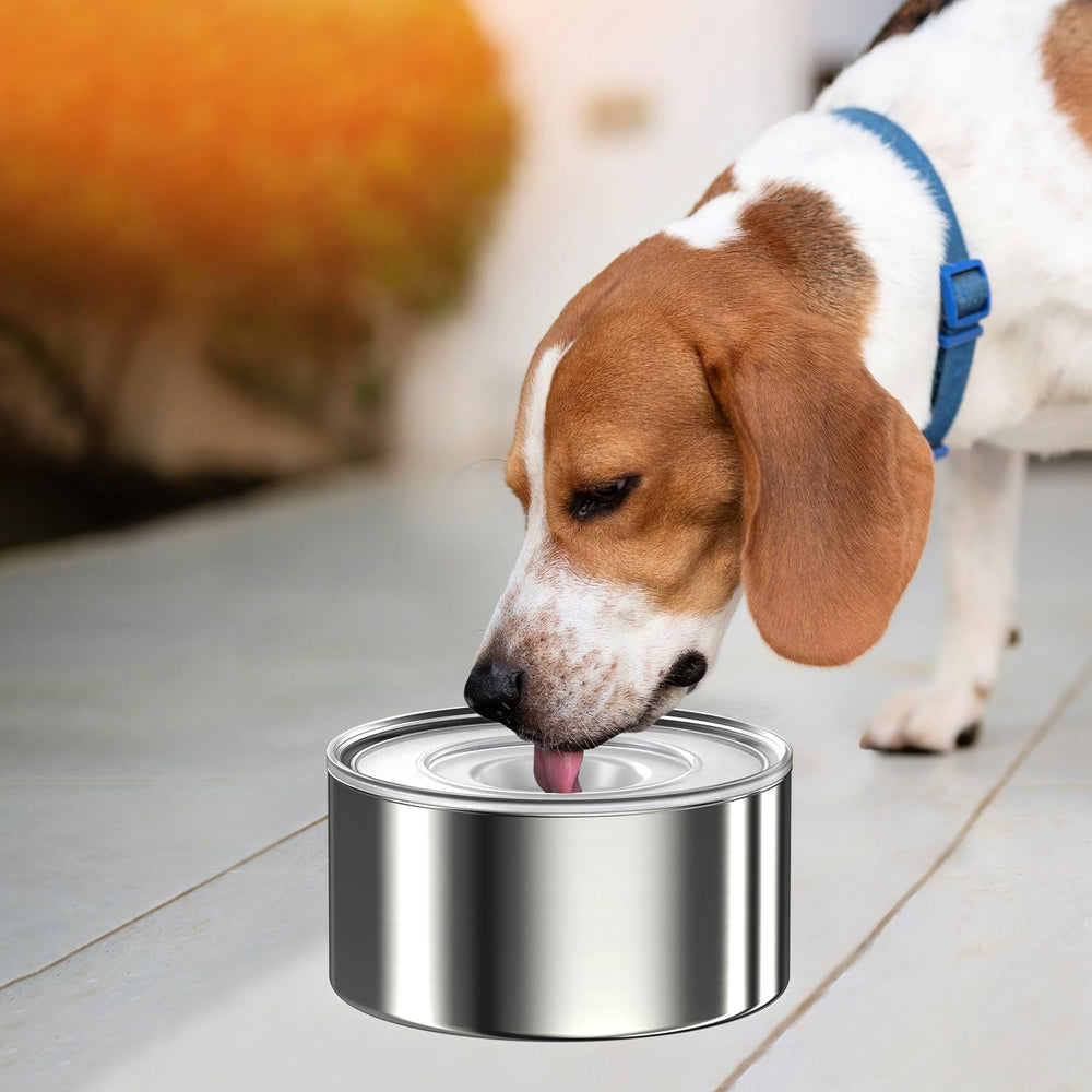 Techphardo design helps floppy-eared breeds stay dry and comfortable while drinking.