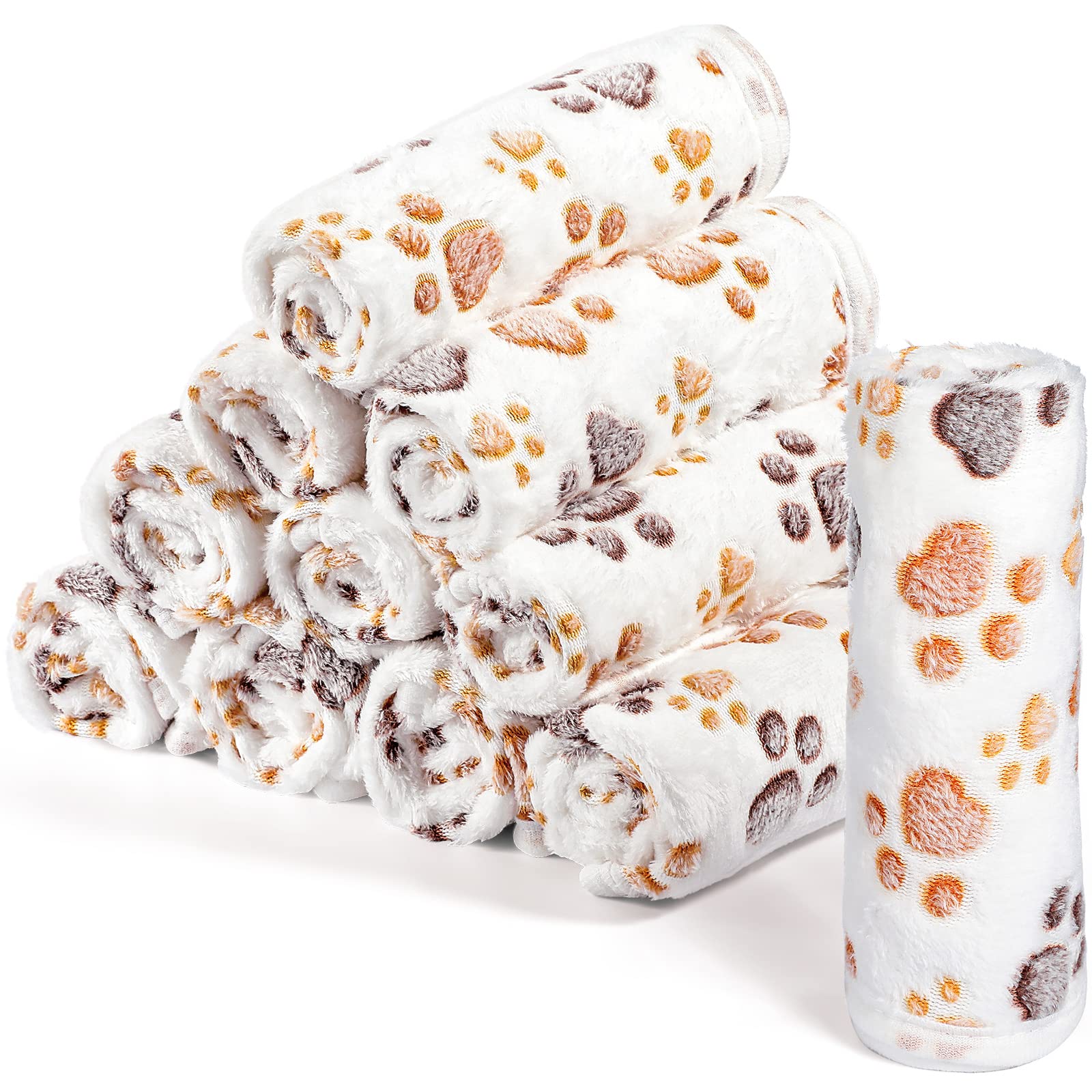 Tegeme paw-print blanket close-up highlighting warm, comfy naps for small pets.