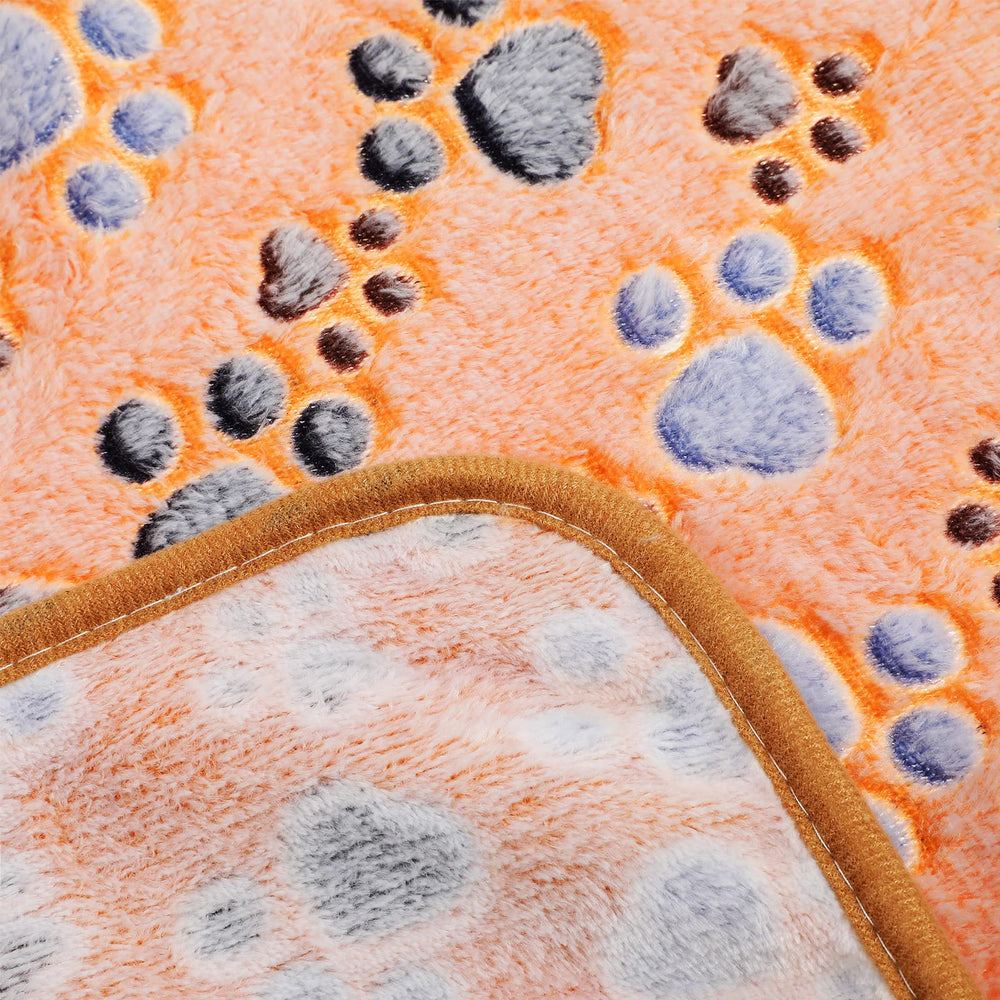 Tegeme lightweight breathable blanket for indoor or outdoor use