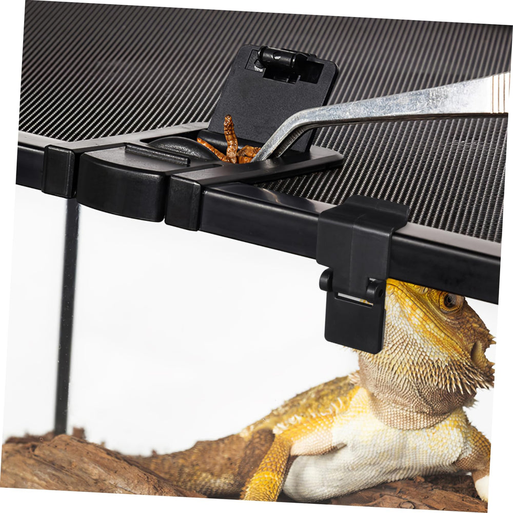 TEHAUX clip design enables fast setup anywhere in seconds.
