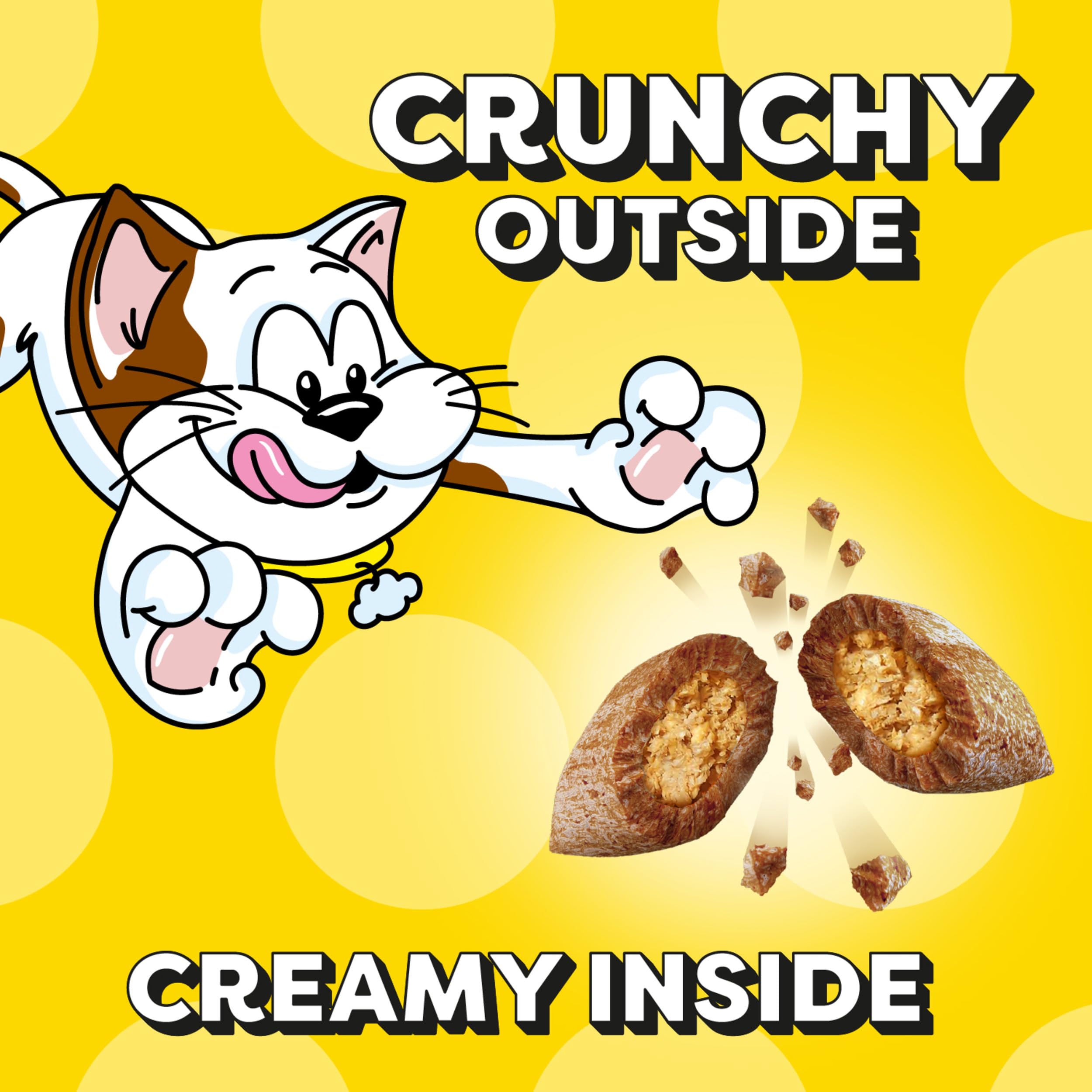 Temptations snack-time-cat-reward promotes positive reinforcement during play.