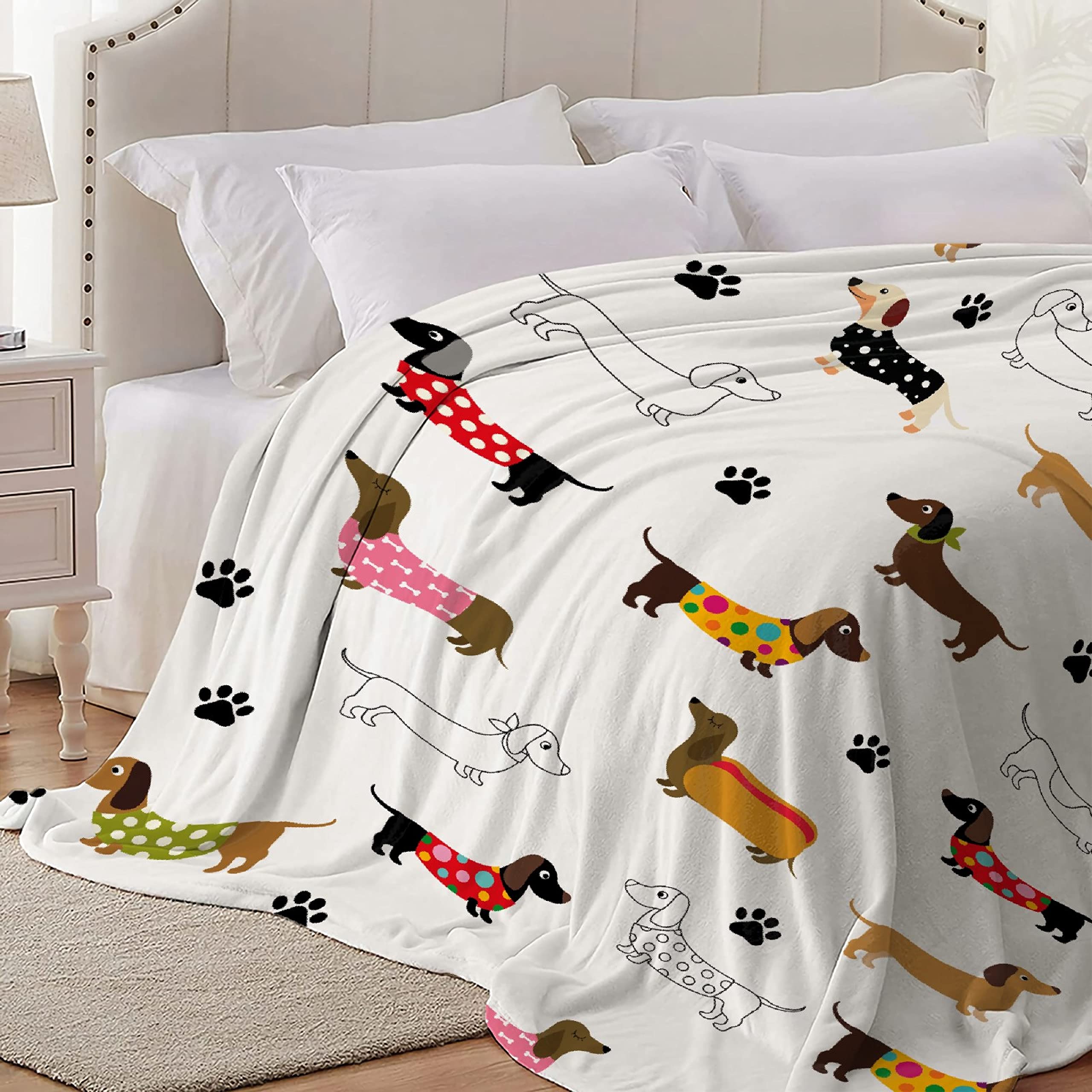 TERSTIN dachshund blanket on bed and sofa for lounging warmth