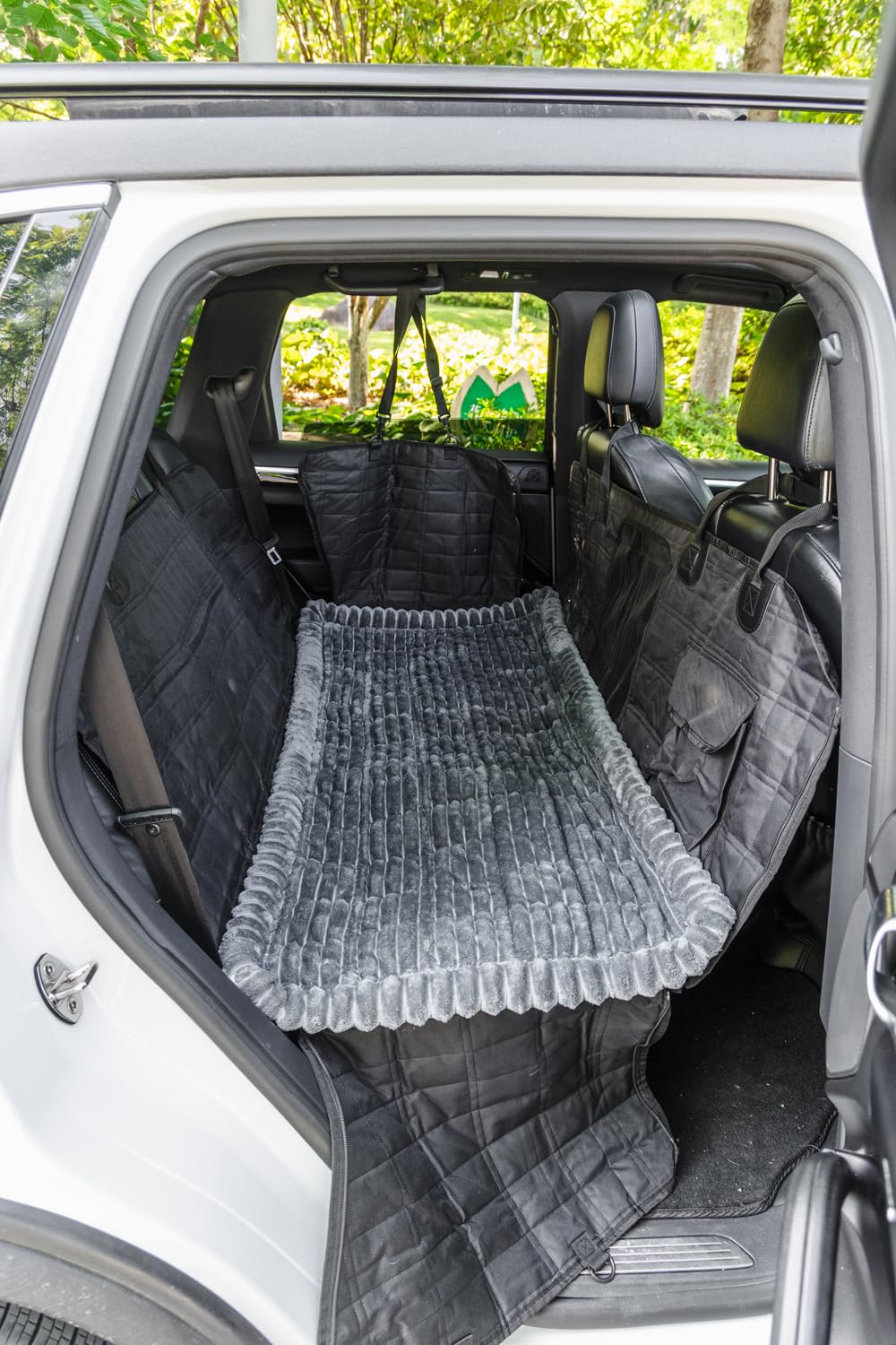 Dense flannel backseat mat from TGODGPY offers cozy cushioning for pets.