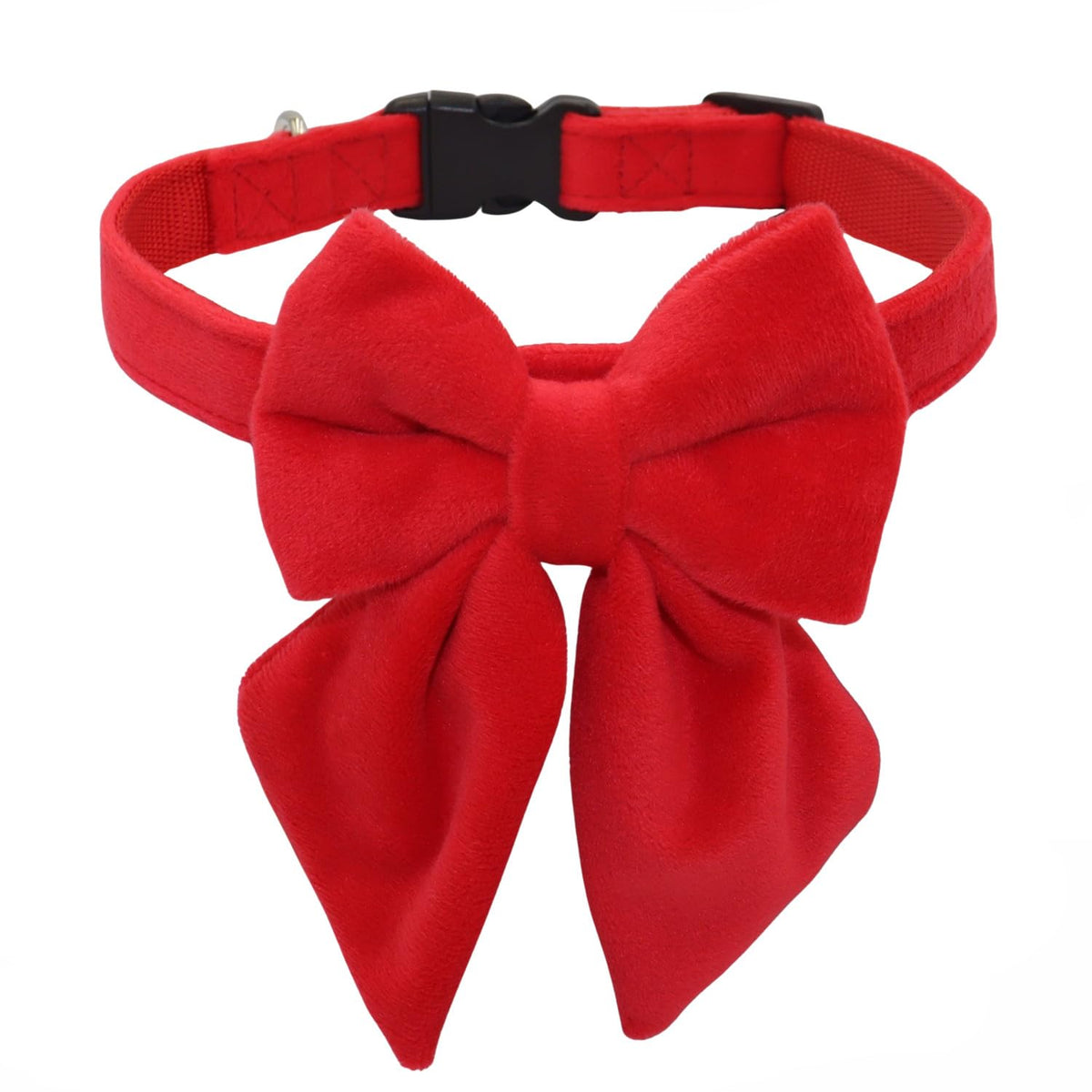 THAIN Velvet Dog Collar with Bow Tie shows soft texture for gentle daily wear.