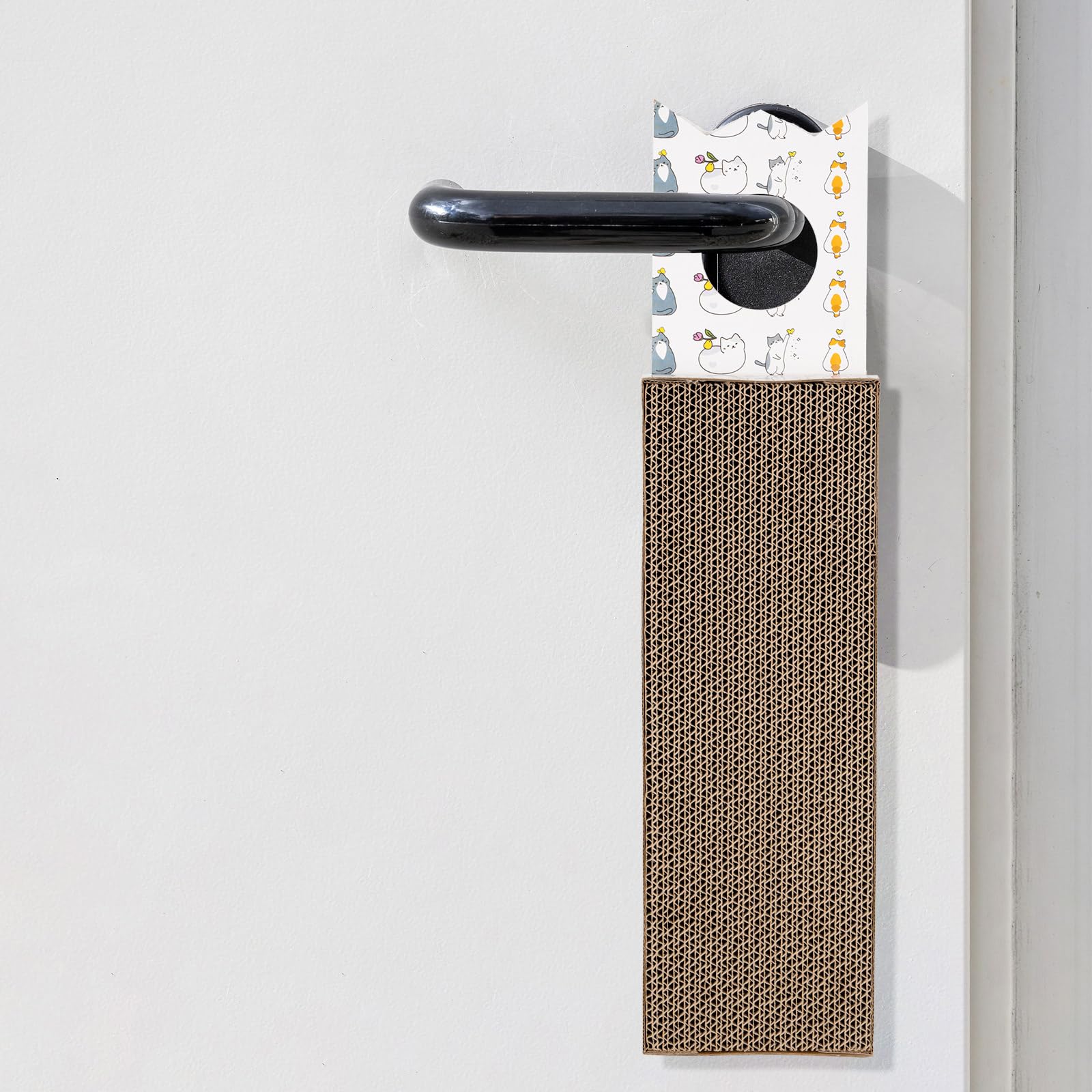 THAMIAO catnip-infused scratcher layer delivering lasting scent without mess