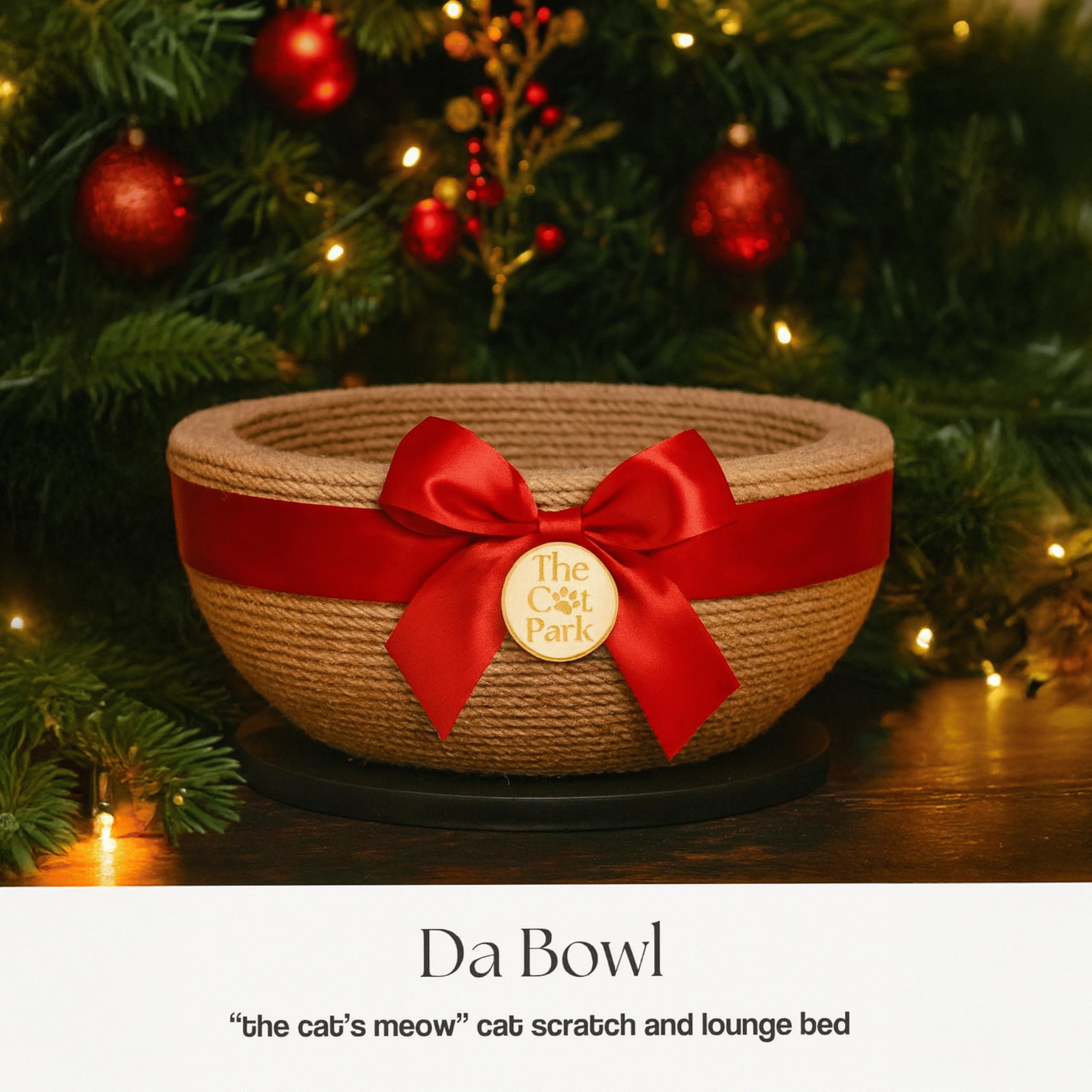 The Cat Park Da Bowl sisal close-up highlights durable scratching material for healthy nails.