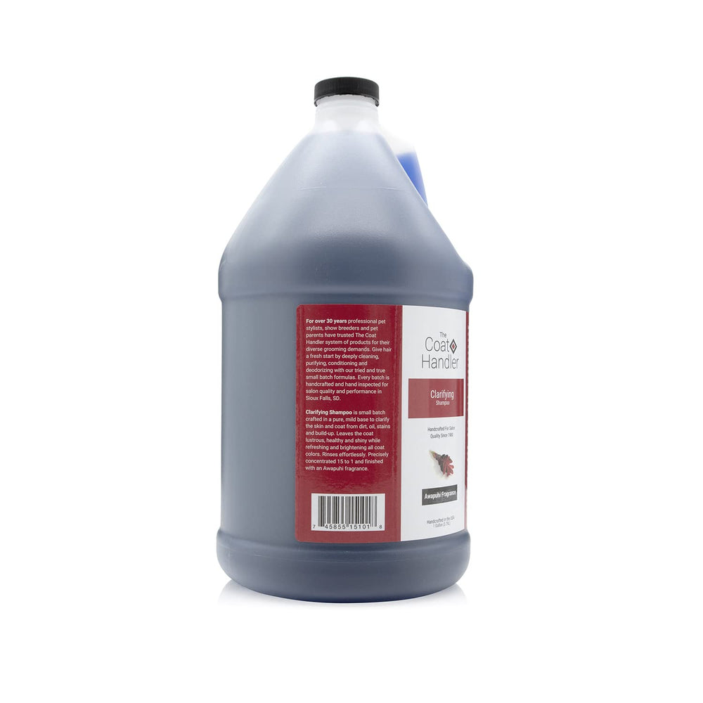 The Coat Handler Clarifying Dog Shampoo 15:1 dilution image demonstrates economical grooming for large pets.