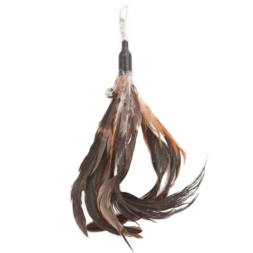 The Natural Pet Company feather refill supports extended playtime and body movement for engaged cats.