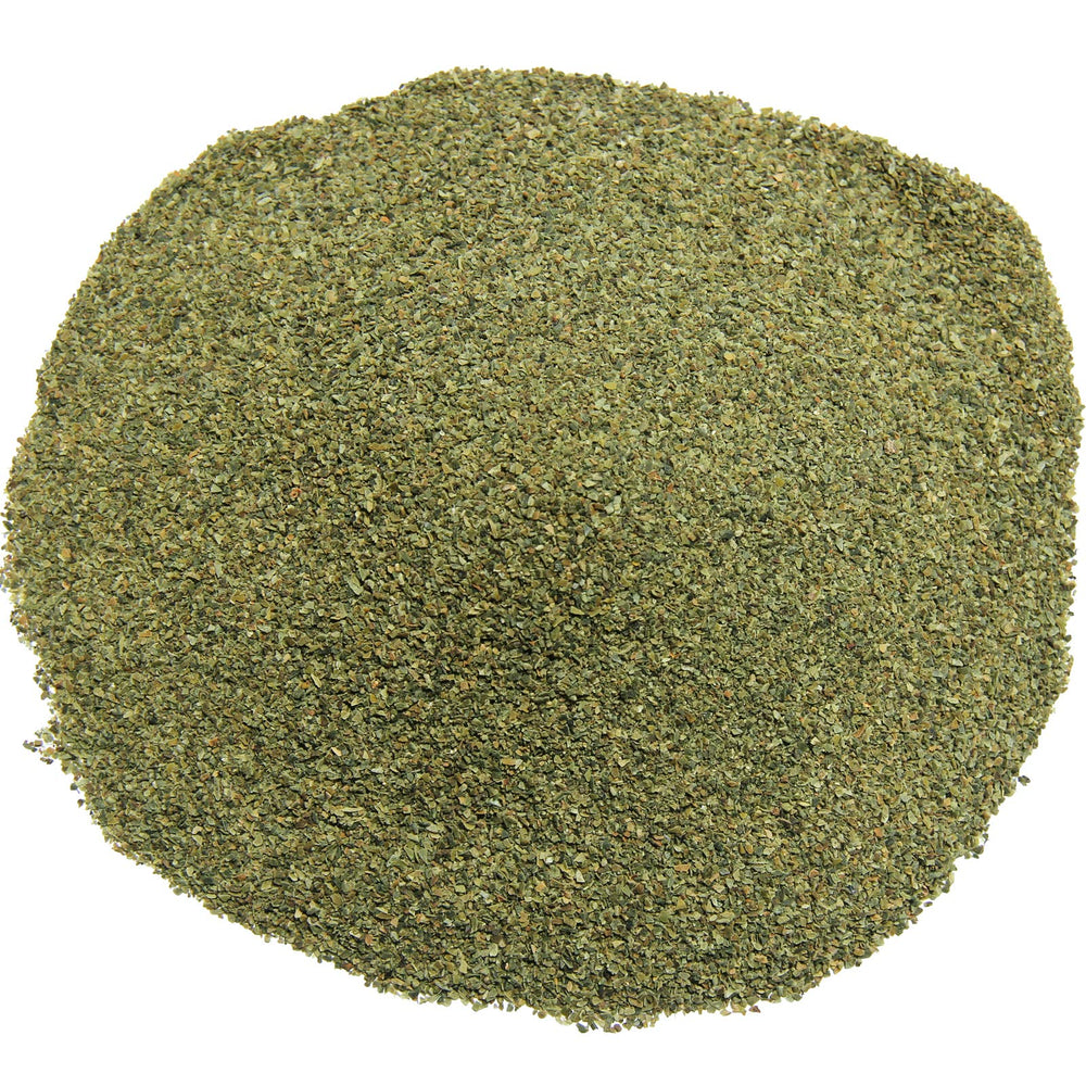 Thorvin Icelandic kelp meal in pasture setting supporting coat and general health.