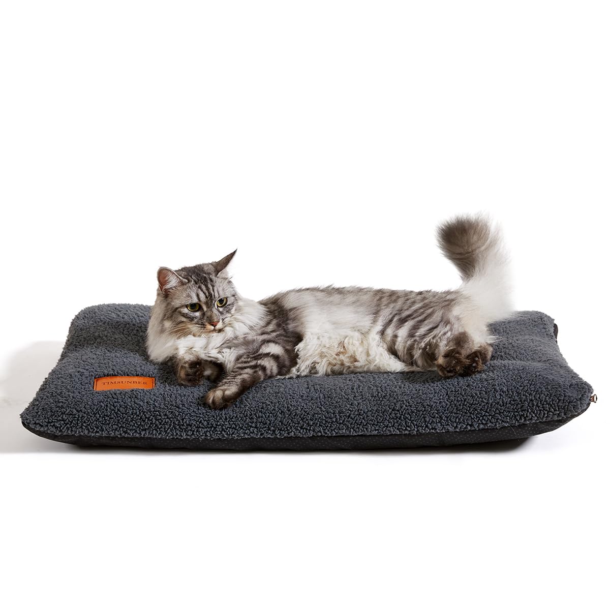TIMSUNBER self-warming cat bed plush surface for cozy lounging
