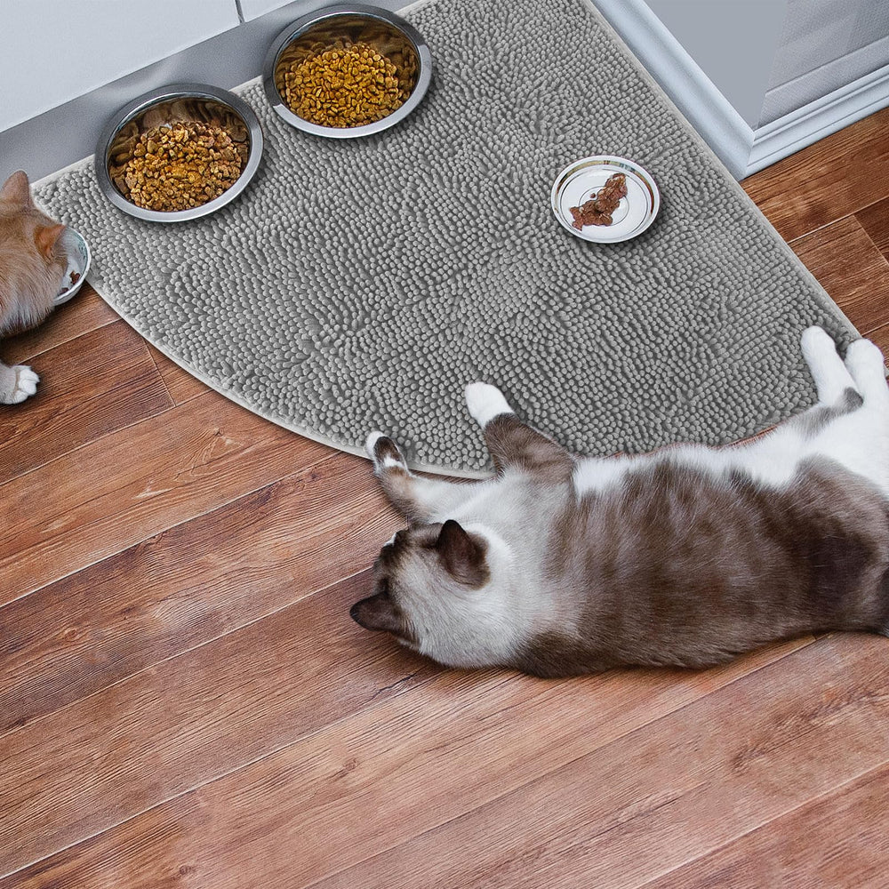 Tinideya corner mat light gray color blends with decor.