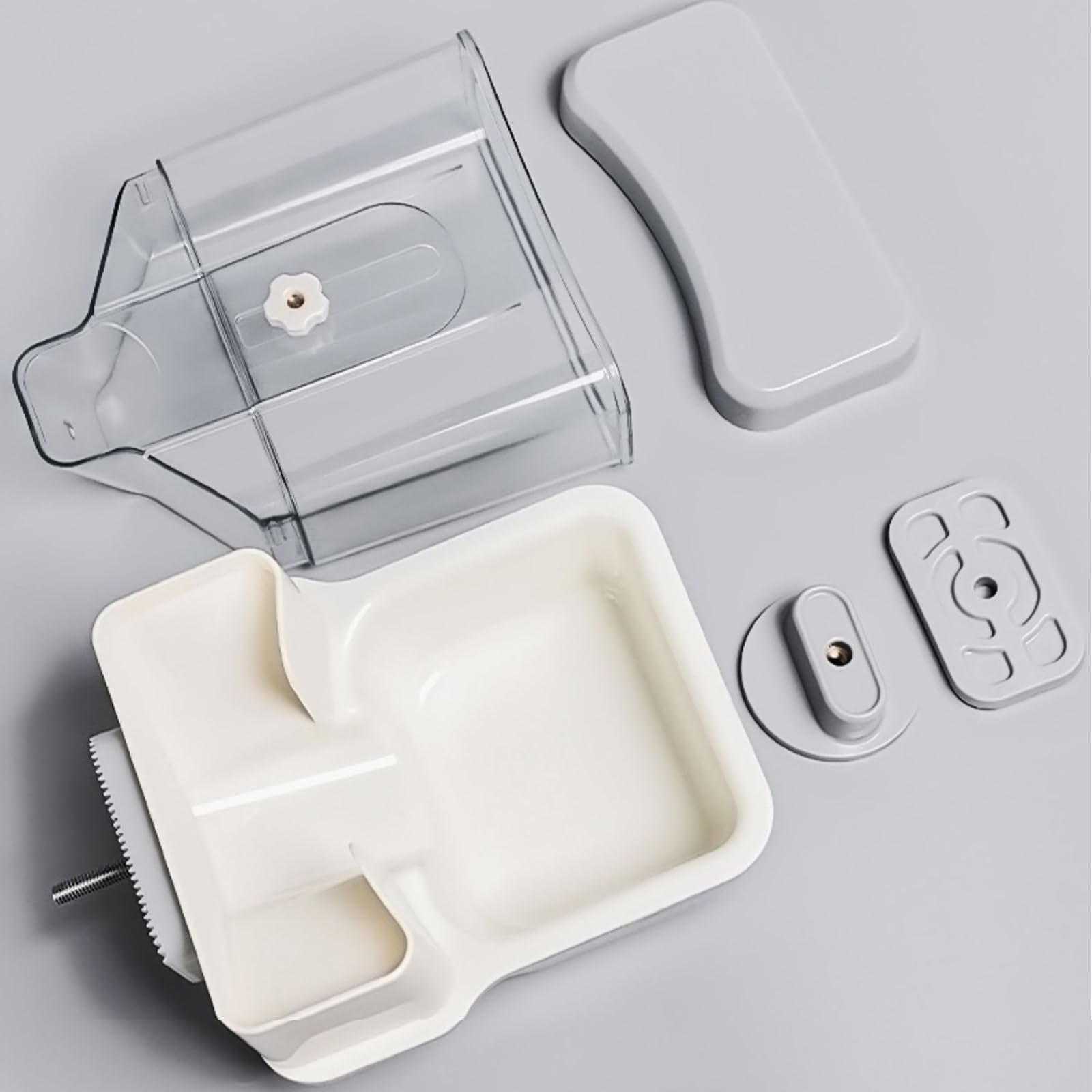 TOKAYIFE transparent food box lets you monitor levels at a glance