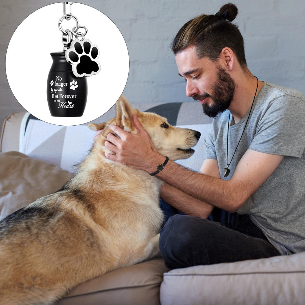 Tondiamo black storage bag offers soft, ready-to-gift memorial storage.