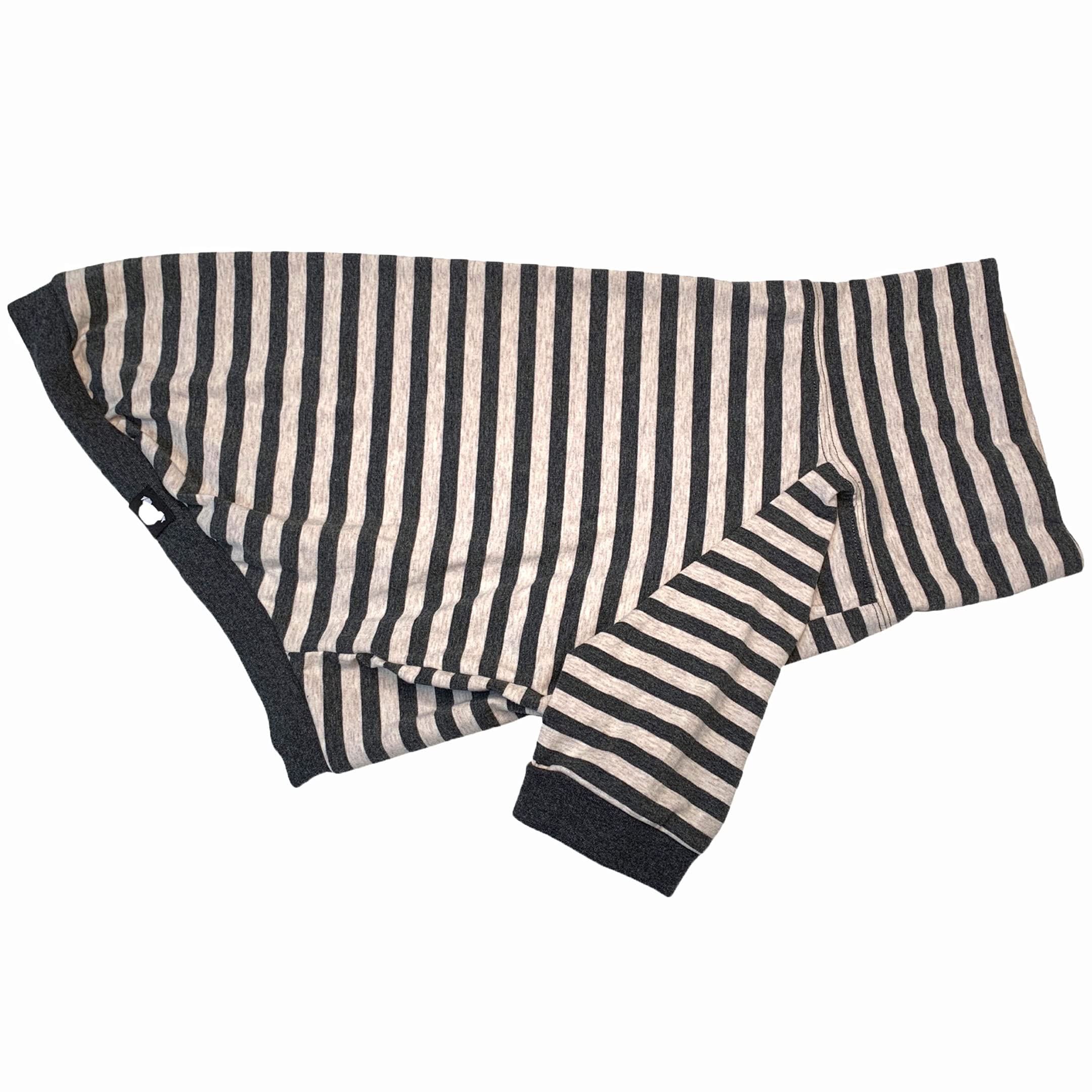 Tooth & Honey prenda ligera para verano, absorbe calor y evita sobrecalentamiento.