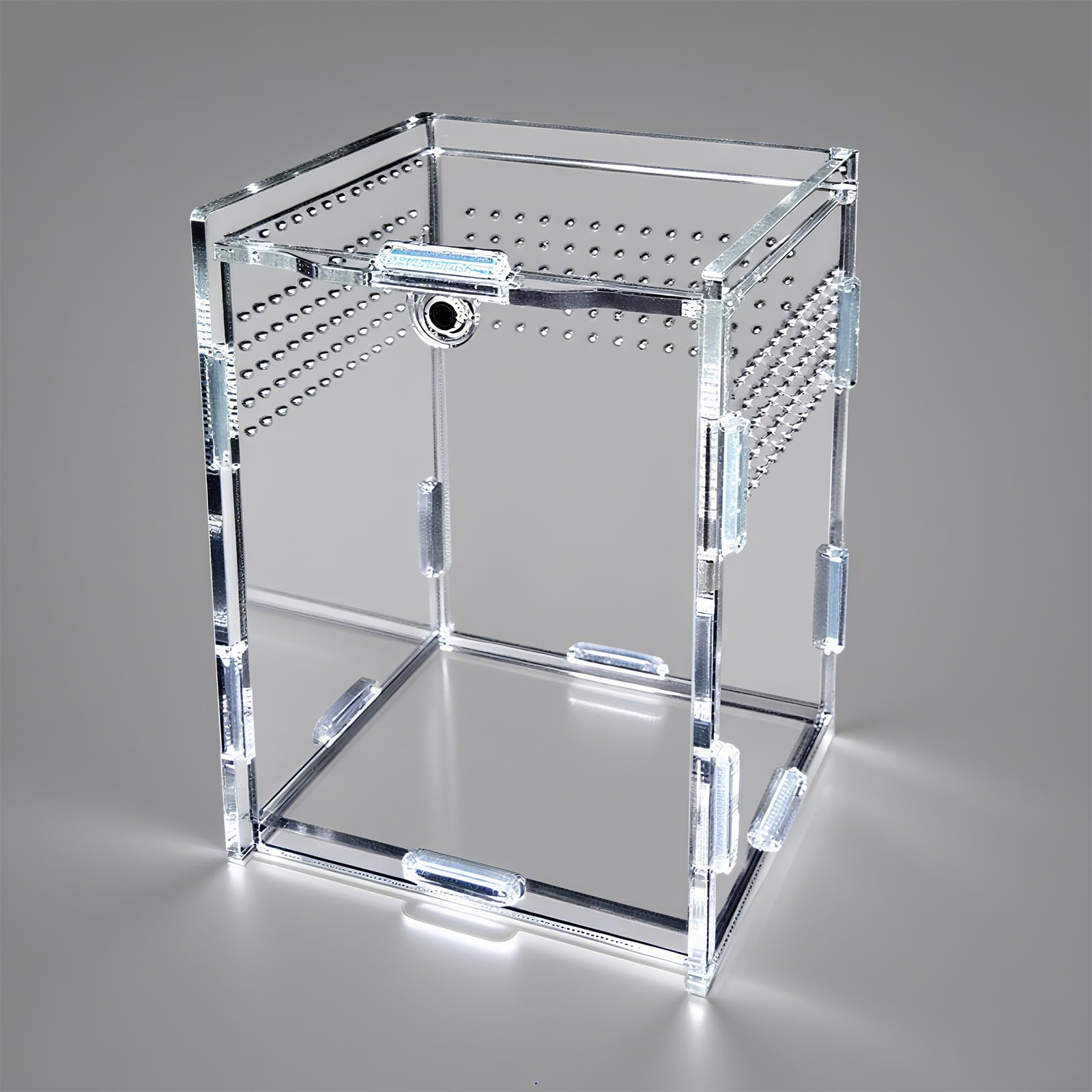 TOTZLIAN mini-habitat front view shows crystal-clear acrylic for easy observation.