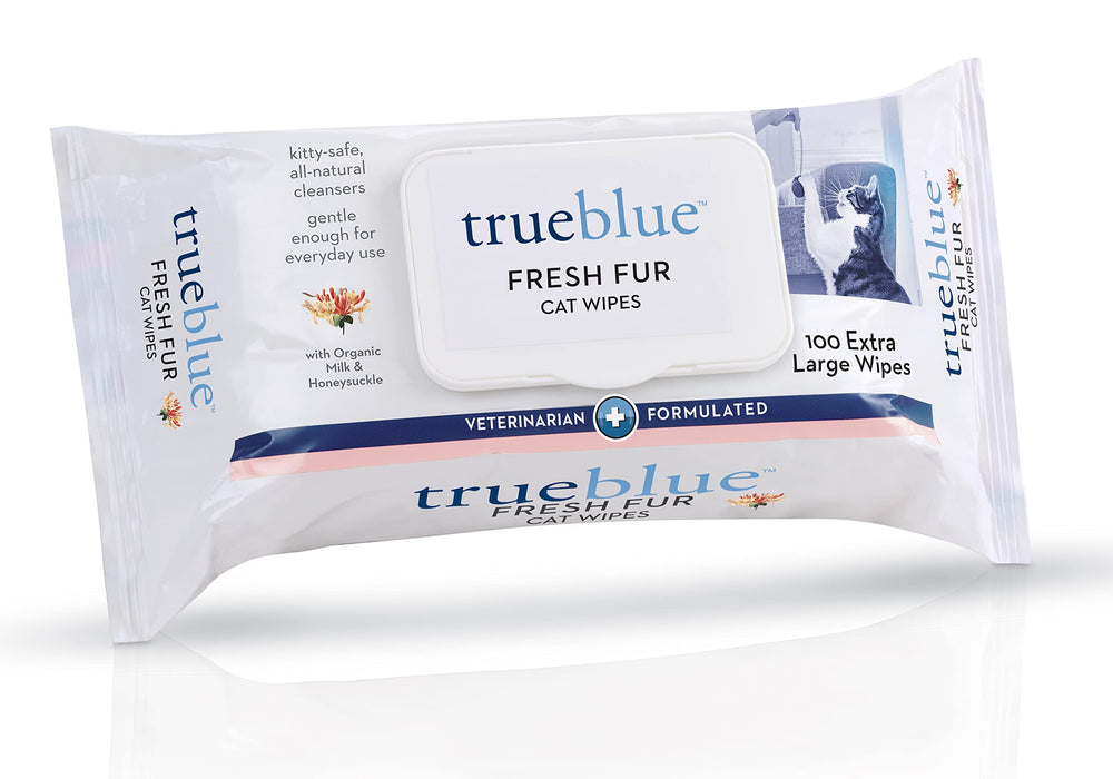 TrueBlue Milk & Honeysuckle Fresh Fur Wipes packshot for easy cat cleaning and on-the-go use.