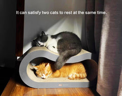TTcat heavy-duty corrugated cardboard ensures durability against sharp claws.