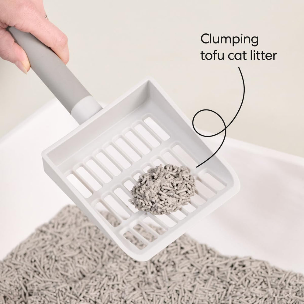 Tuft & Paw Really Great Cat Litter dust-free texture keeps air and surfaces cleaner.