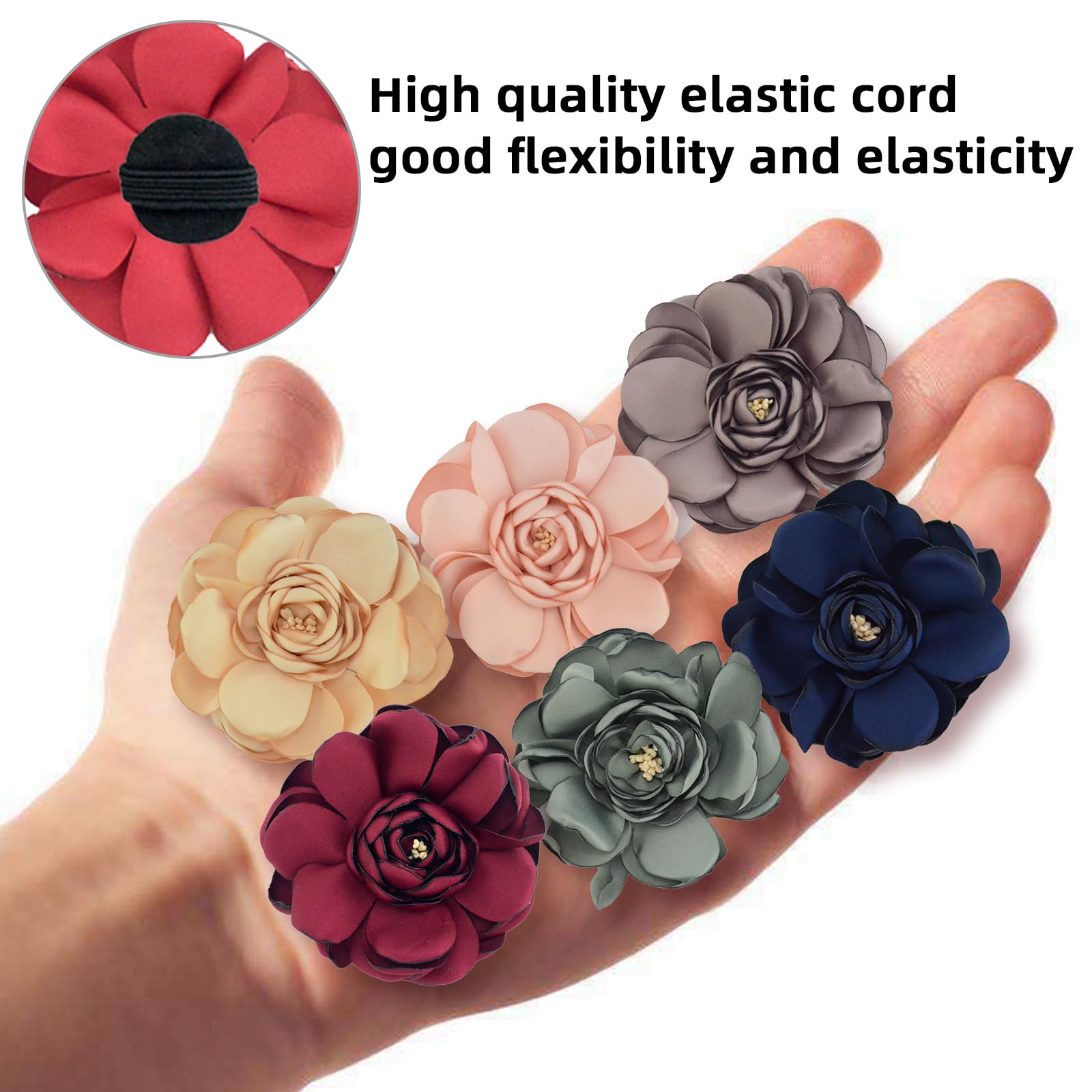 UBQUBQ six-color charm set fits collars of various sizes securely.