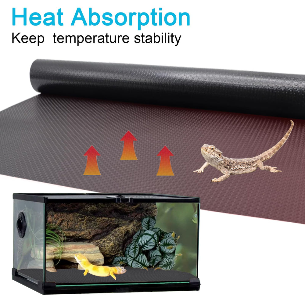 Uigidori reptile mat being wiped clean for quick maintenance