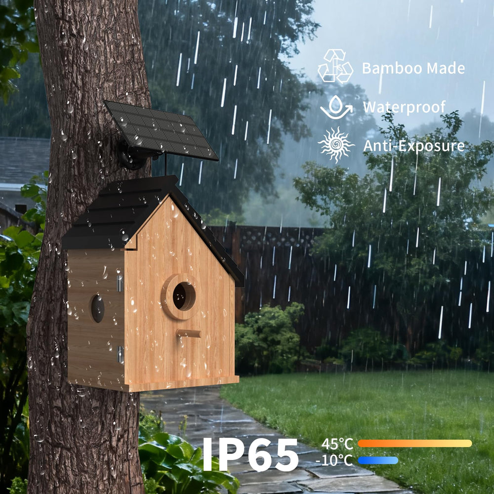 UIOOQ Bird House bottom drainage system prevents water pooling.