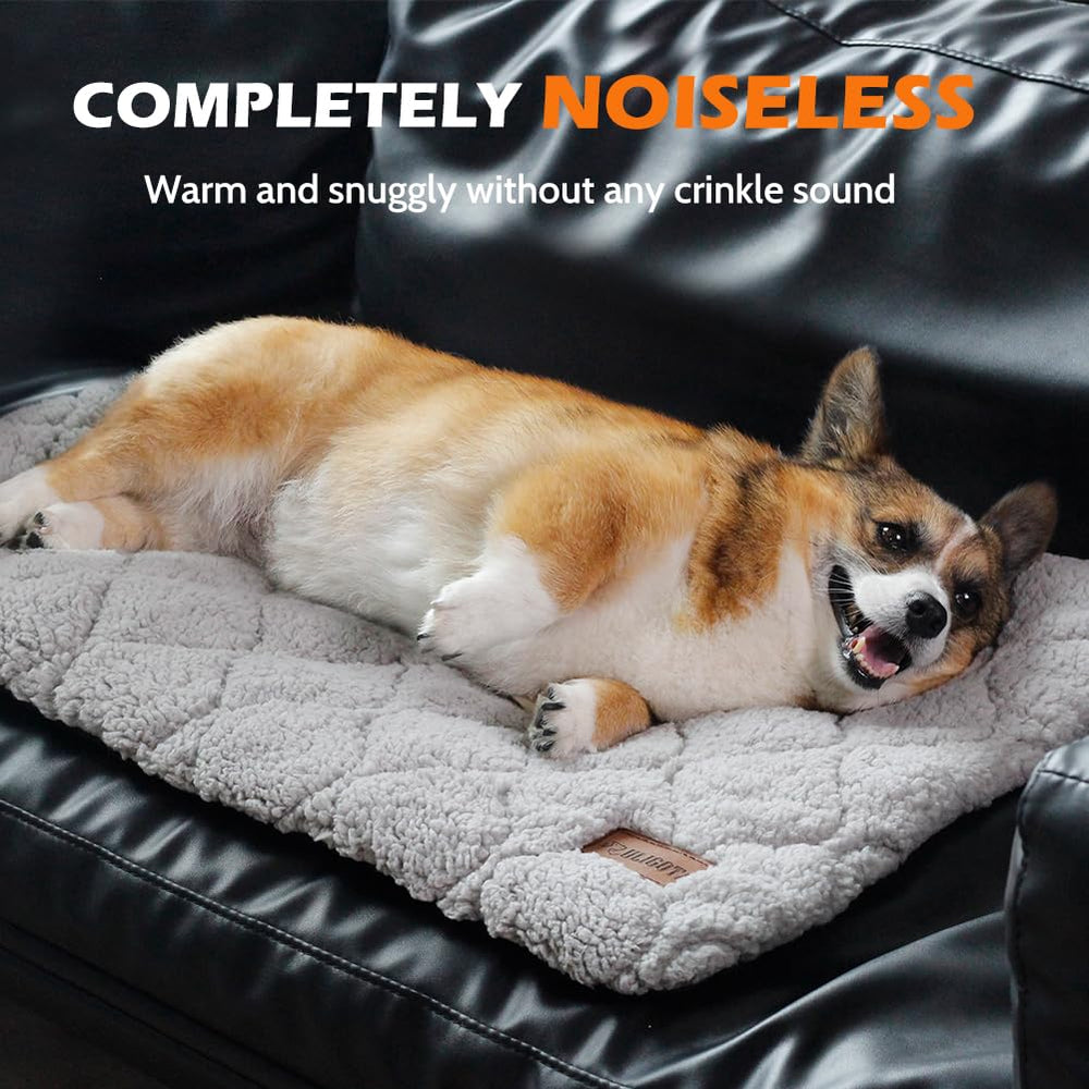 ULIGOTA non-slip bottom keeps the pad in place during indoor or outdoor use.