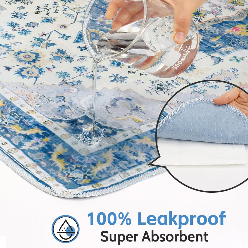 ULIGOTA whelping pad for versatile training, travel, or crate use.