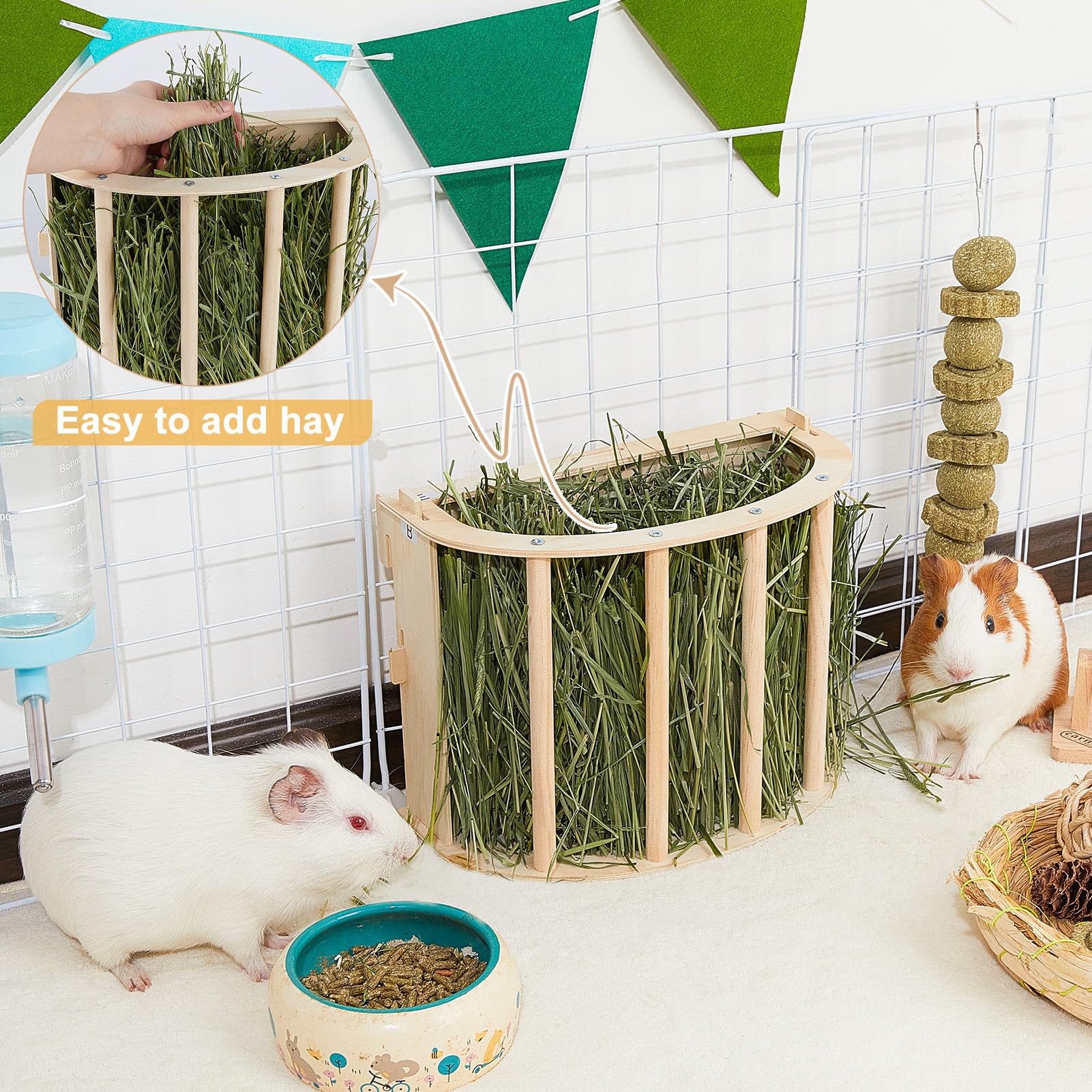 Unicorn Catcher top open hay rack enables quick replenishment and fresh hay.