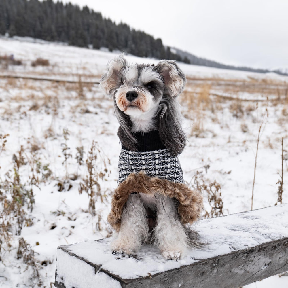 UNIPUP Dog Sweater Cloak adjustable waist ensures snug, comfortable fit.