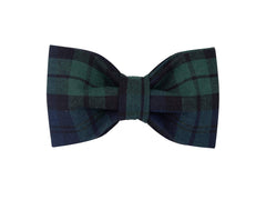 Unique Style Paws Christmas collar material cotton emphasizes pet-safe comfort.