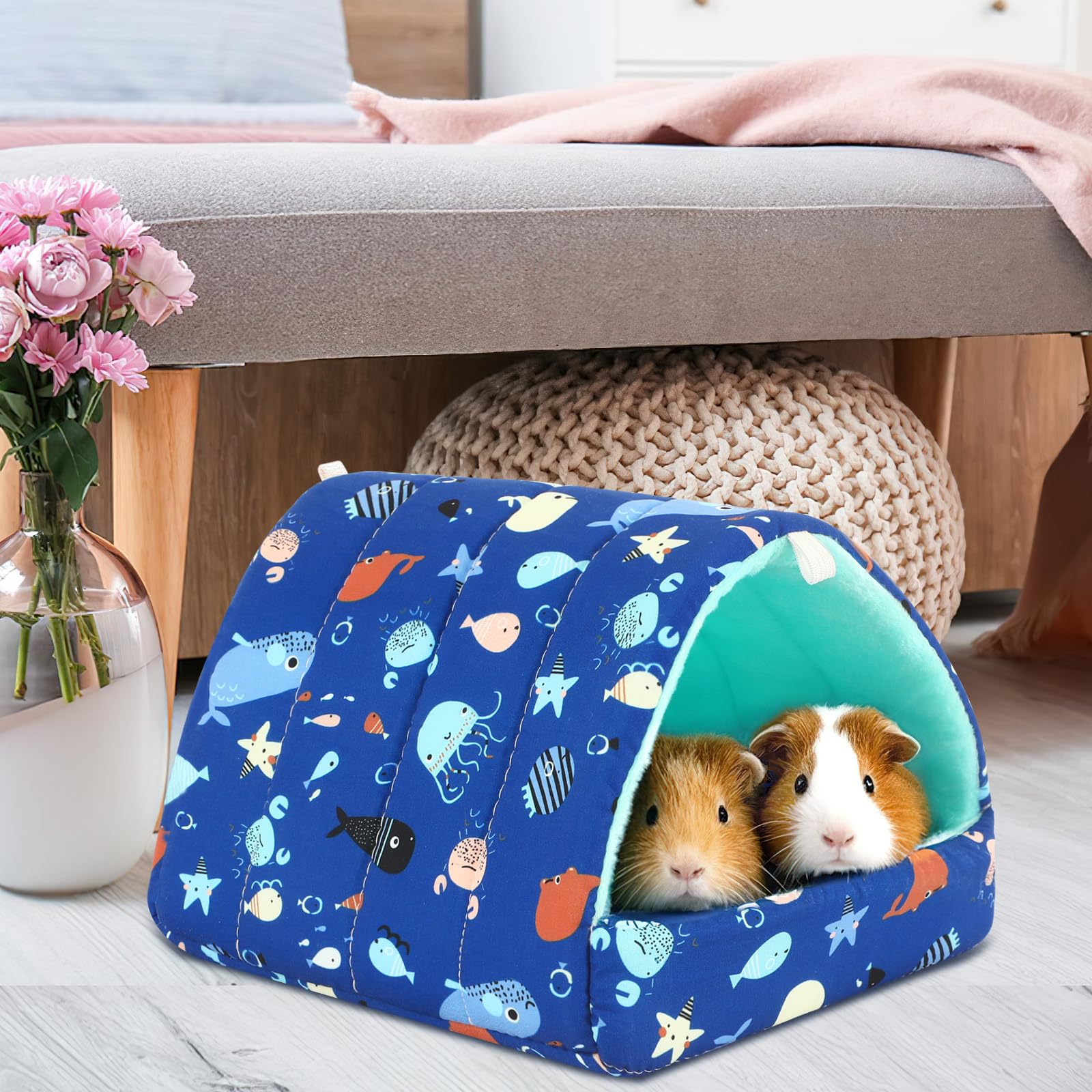 UPINS bed house machine-washable fabric makes cleaning simple.