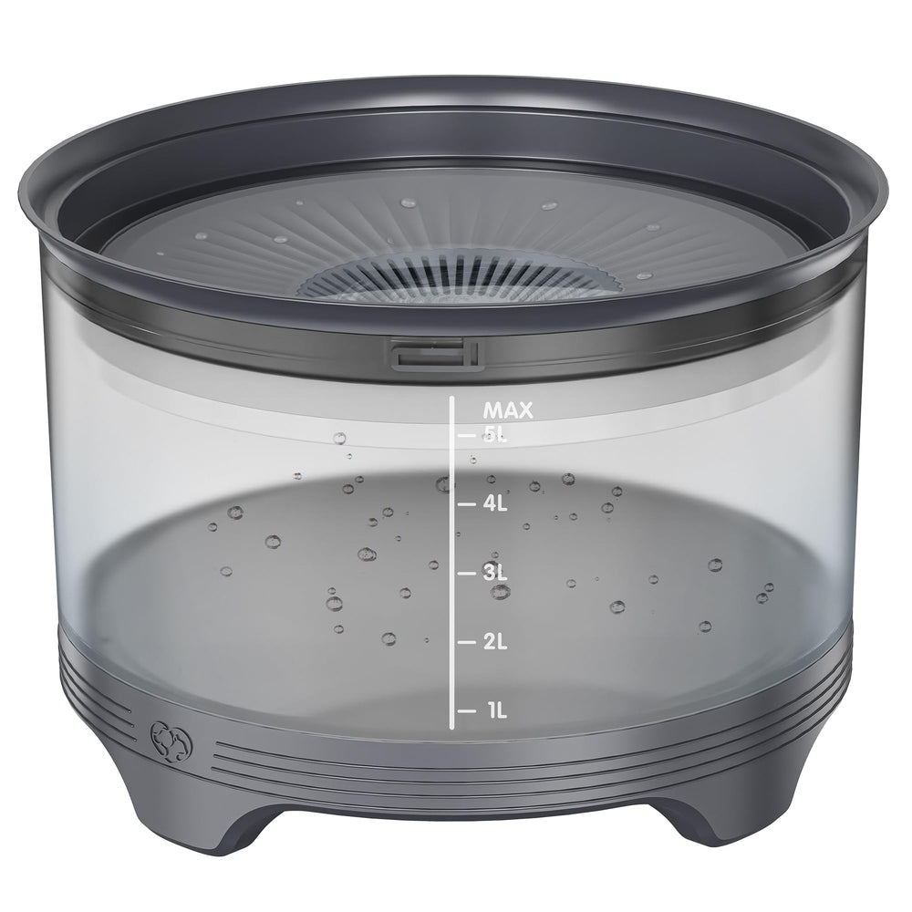 UPSKY 5.5L capacity dog water bowl keeps large dogs hydrated between refills.