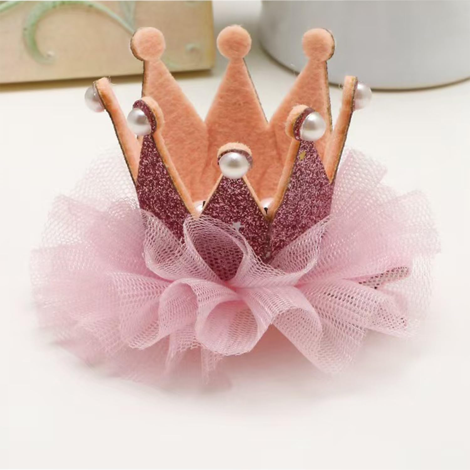 Ushang Pet princess costume lace close-up with delicate flowers