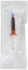 Van Beek DiaGel gel application demonstrates easy dosing for stress-free care.