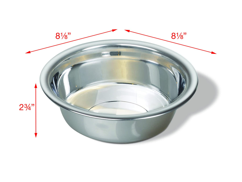 Van Ness 64-ounce lightweight dish in use on the kitchen counter for easy refills.