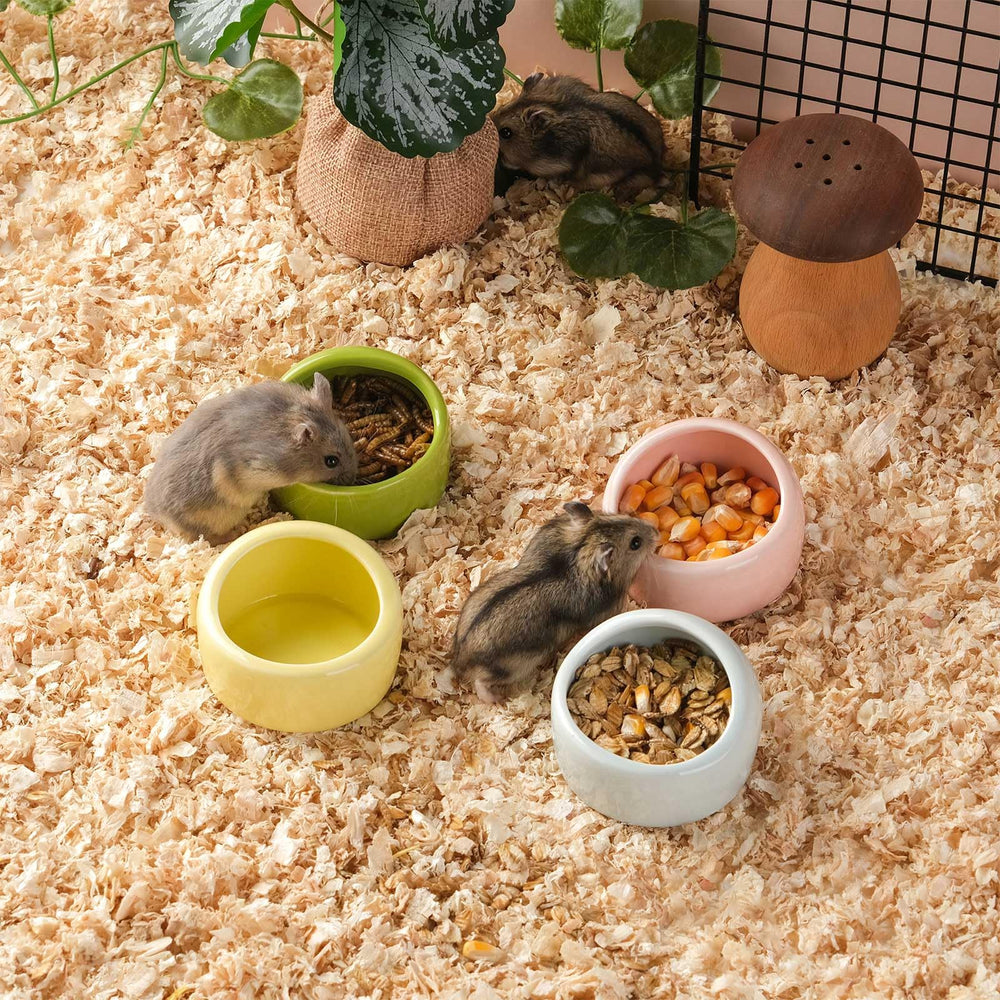 VanEnjoy ceramic hamster bowl yellow, ideal for portion control and calmer feeding.