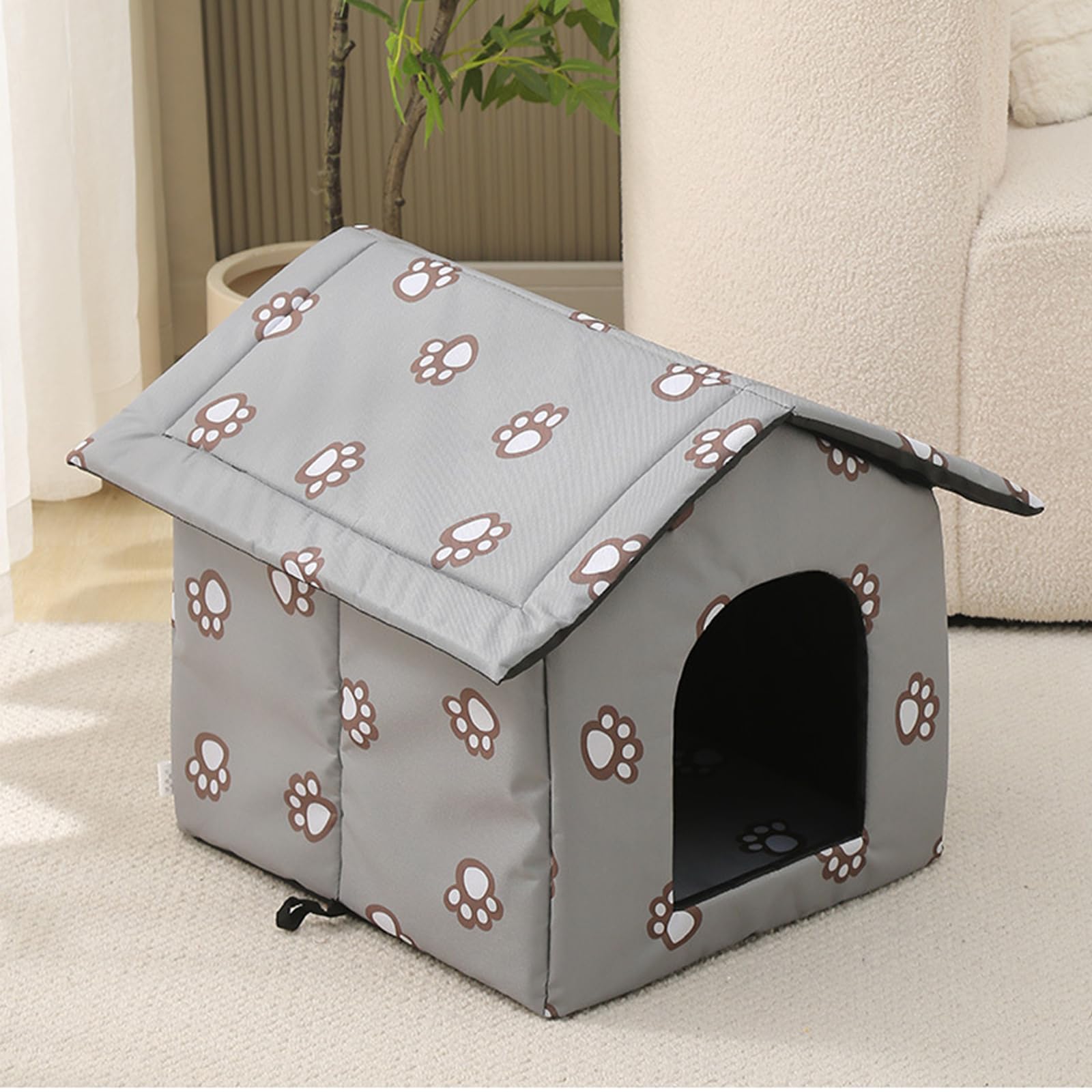 VARMTOR cat house foldable design enables easy storage and transport.
