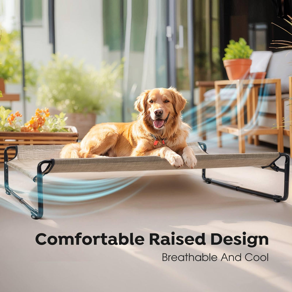 Veehoo Original Outdoor Elevated Dog Bed anti-slip feet keep the surface safe and stable.