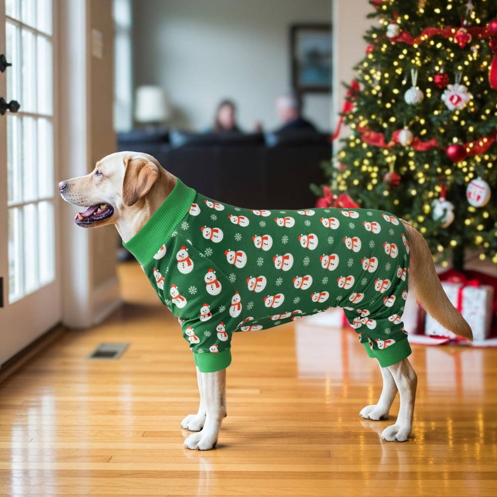 Vehomy easy-on pull-on jammies simplify dressing after playtime.